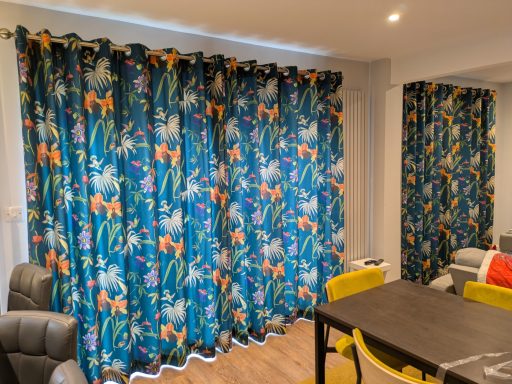 Eyelet curtains and curtain pole in Banbury Eyelet curtains